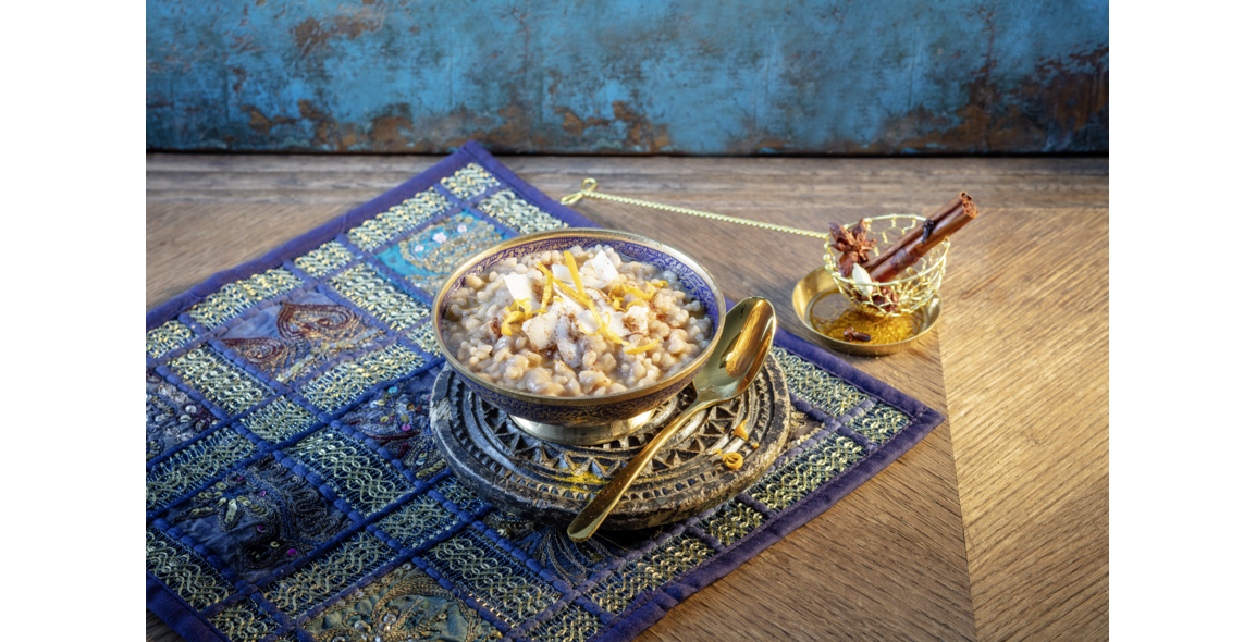 Milchreis mit Gewürzsirup und Kokos- u. Mandelmus