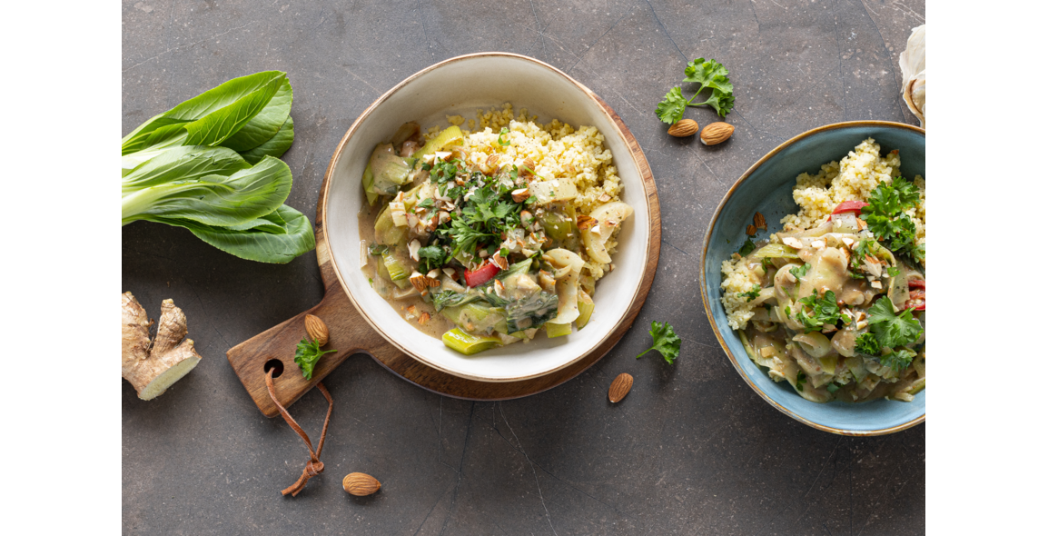 Hirse mit Pak-Choi und Mandelcremesauce