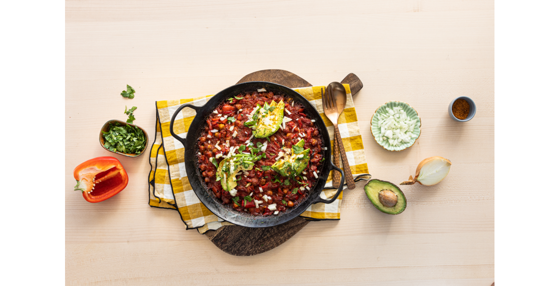 Veganes Shakshuka mit Avocado