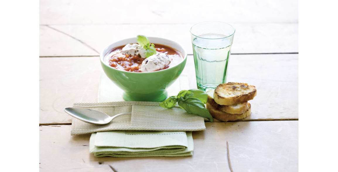 Reissuppe Toscana mit Ziegenkäse-Nocken